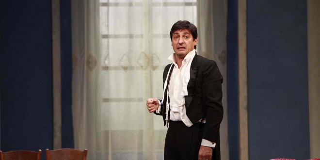 Solfrizzi a Udine al Teatro Giovanni Udine  dal 15 al 17 gennaio con “Sarto per Signora”