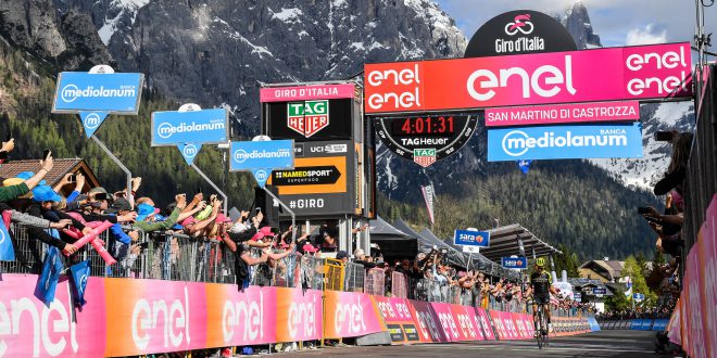 Chaves ha vinto la diciannovesima tappa del Giro d’Italia, Carapaz ancora in Maglia Rosa