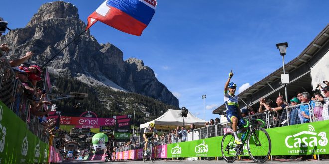 CHAVES RE DELLE DOLOMITI, ESTEBAN CHAVES VINCE LA TAPPA REGINA DEL GIRO D’ITALIA STEVEN KRUIJSWIJK È LA NUOVA MAGLIA ROSA. DOMANI LA CRONOMETRO IN SALITA CASTELROTTO – ALPE DI SIUSI