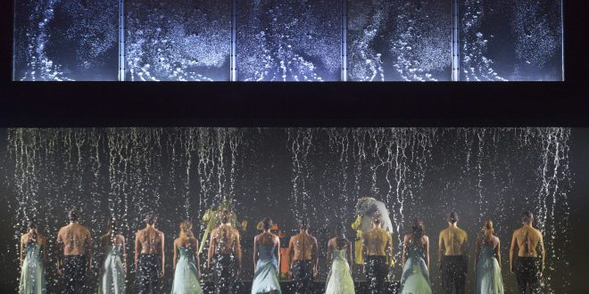 Aquagranda apre la stagione del Teatro La Fenice di Venezia