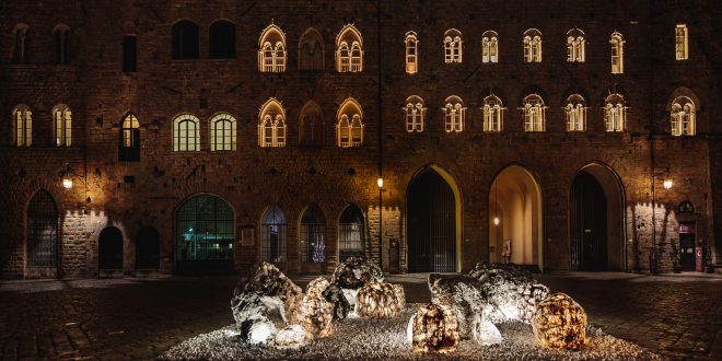 Volterra 22 | Lunedì 4 gennaio Volterra illumina, una grande azione collettiva con protagonista la luce