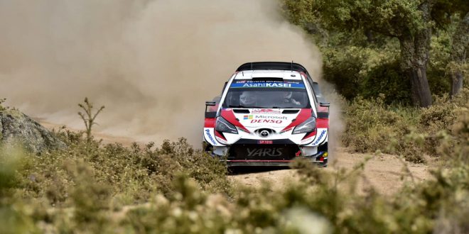 Ott Tanak passa in testa al Rally Italia-Sardegna