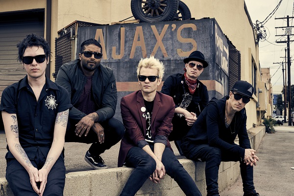 SUM 41  UNICA DATA NEL NORDEST 1° set. LIGNANO SABBIADORO, Arena Alpe Adria