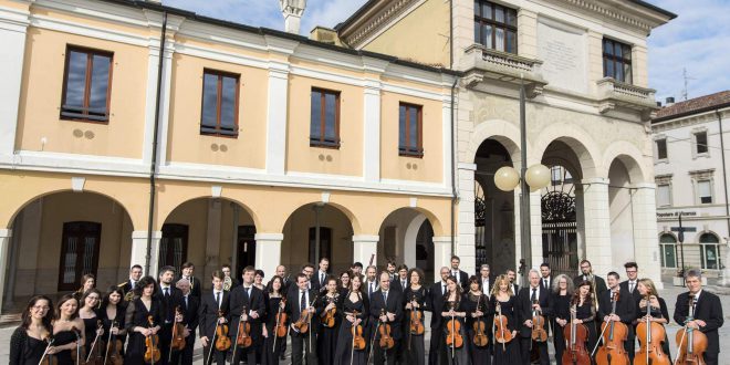 PALMANOVA Venerdì 5 gen-20.45 – Teatro Modena     Sinfonia per l’UNESCO