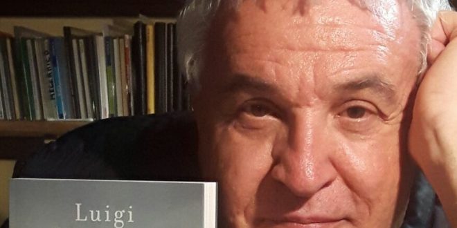 LIGNANO, INCONTRI CON L’AUTORE E CON IL VINO 2018: GIOVEDì 16 AGOSTO UNA SERATA DI MUSICA E PAROLE CON LUIGI MAIERON