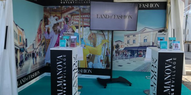 Alla Barcolana torna lo stand del Palmanova Outlet Village