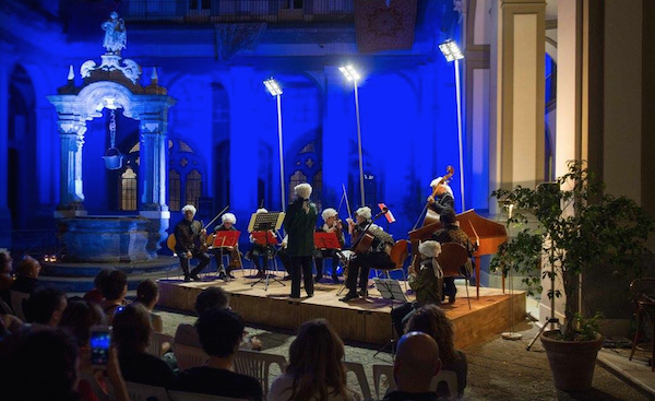 Le Note del Chiostro”: le più belle colonne sonore della storia del cinema_San Lorenzo Maggiore, Napoli_2 giugno