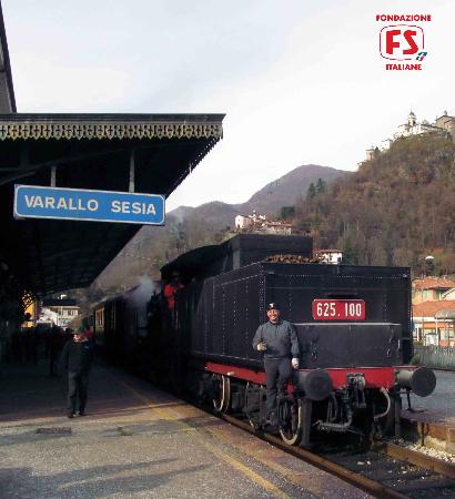 NOVARA  MOSTRA FOTOGRAFICA E MOSTRA BIBLIOGRAVICA SU “LA FERROVIA NOVARA-VARALLO”