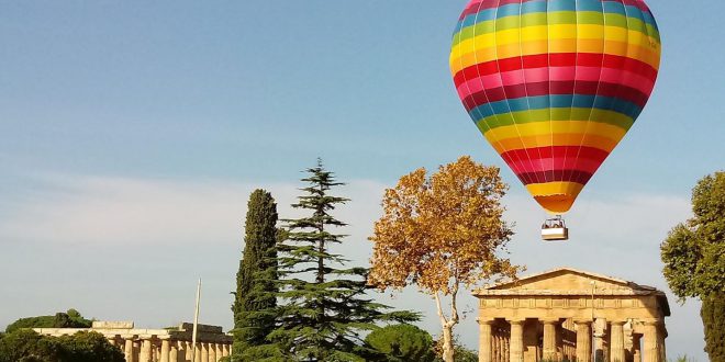 A Paestum il Festival delle Mongolfiere dal 29 set. al 7 ott.