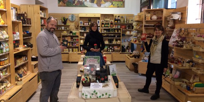 La Bottega Raggio Verde – Altromercato di Novara cambia casa e inaugura il 18 marzo il nuovo negozio di corso Cavallotti 10.