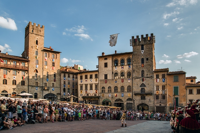 Dal 28 al 30 lug.Arezzo Back in Time: la cultura in piazza con il più grande evento multi epoca d’Europa