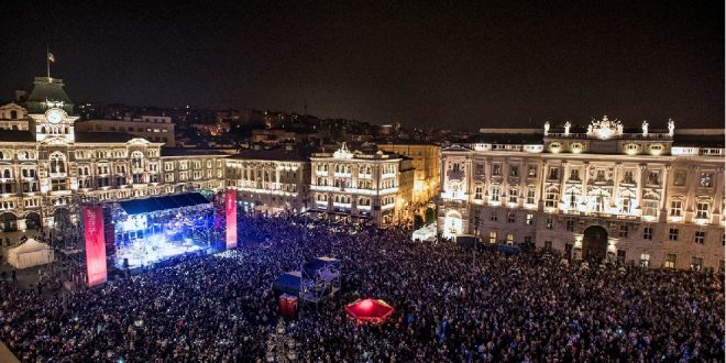 Francesco Gabbani in concerto alla Barcolana per il Burlo Garofolo di Trieste, sabato 30 settembre in Piazza Unità d’Italia