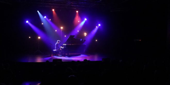 REMO ANZOVINO GRANDE SUCCESSO IERI SERA ALLA PURCELL ROOM