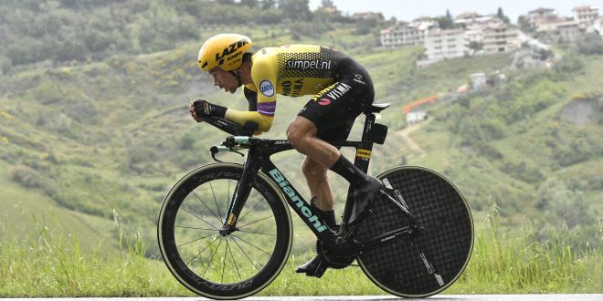 Roglic ha vinto la Tappa 9 del Giro d’Italia, Conti ancora Maglia Rosa