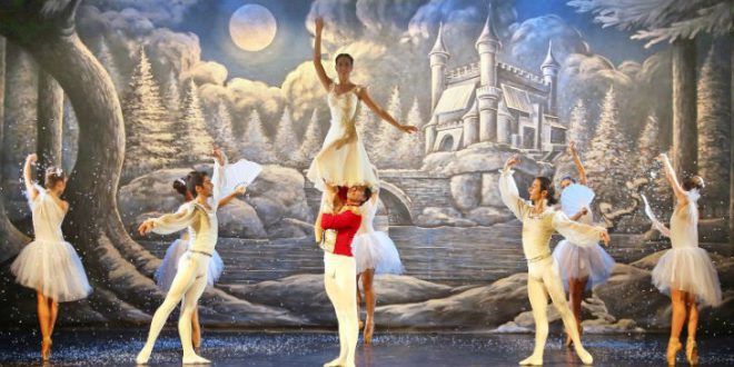 Sabato 7 dic. al teatro della Corte di Osoppo  IN SCENA LA GRANDE DANZA CON  LO SCHIACCIANOCI