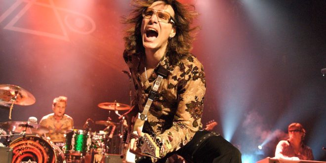 STEVE VAI – Il chitarrista americano star a luglio al Castello di Udine