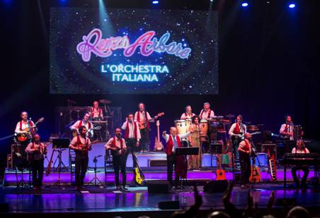 RENZO ARBORE L’ORCHESTRA ITALIANA  LIGNANO SABBIADORO  (Arena Alpe Adria)  24 ago.