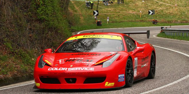 DEBUTTO VINCENTE DI MICHELE MANCIN SULLA FERRARI ALLA SALITA DEL COSTO