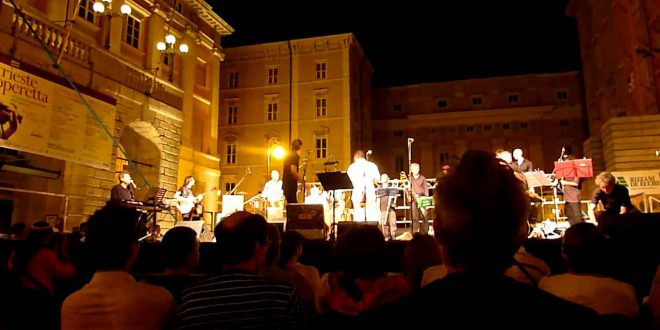 L’America Latina canta per i bambini del Perù: domenica 28 luglio, ore 21 Piazza Verdi per Trieste Estate