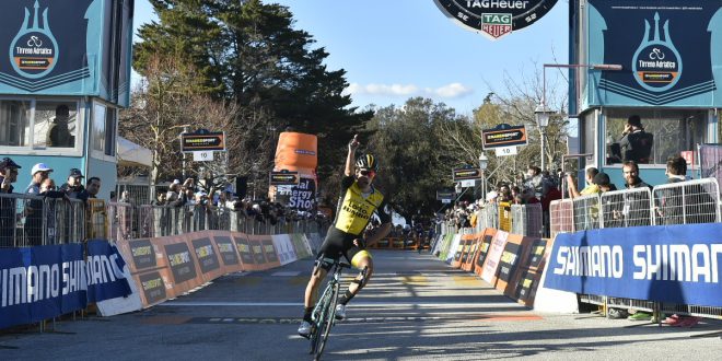 ROGLIC VINCE LA TAPPA 3 DELLA TIRRENO-ADRIATICO THOMAS È LA NUOVA MAGLIA AZZURRA